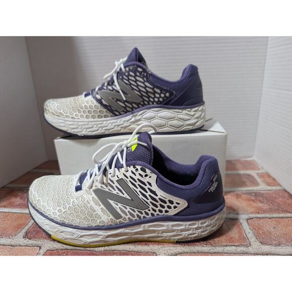 New Balance Fresh Foam Vongo v3 Women US 7.5 White Purple Running Shoes Sneakers - Picture 5 of 10